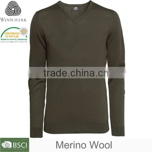 Custom Design Cable Knit Sweater Blank Acrylic Sweater thumbnail-2