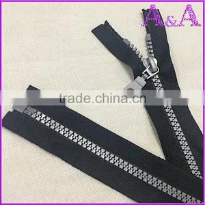#8 #10, Whole Sale Large Plastic Zipper,derlin Zipper,big Teeth Plastic Zipper thumbnail-3