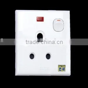 Socket & Plug thumbnail-1