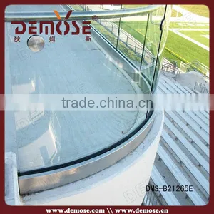Stainless Steel u Channel Glass Balustrade thumbnail-1