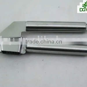 Wholesale Tainless Steel Garlic Crusher thumbnail-1