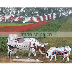 Fiberglass Large Size Garden Decoration Cow thumbnail-1
