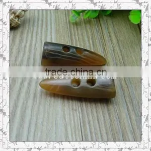 Plastic Resin Toggle Horn Button for Fashion Clothing thumbnail-4
