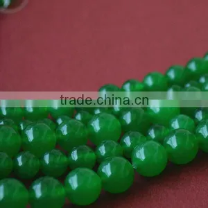 8mm Dyed Green Jade Loose Gemstone Beads thumbnail-1