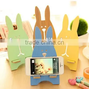 Good Design Universal Wooden Cute Rabbit Cell Phone Holder Desktop Stander Bracket thumbnail-1
