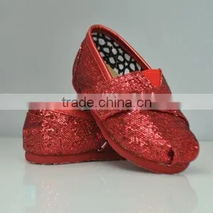 Tiny Baby Shoes Cute Red Glitter Shoes Child Shoes thumbnail-1