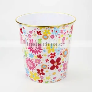 Plastic Waste Bin With Golden Edge thumbnail-1