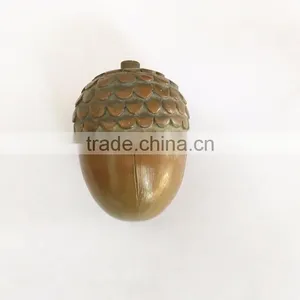 Custom Christmas Tree Ornament Resin Pinecone Pendant thumbnail-2