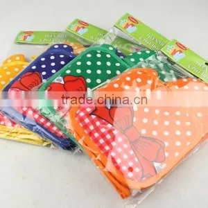 Printed Mirowave Oven Glove and Pot Holder thumbnail-2