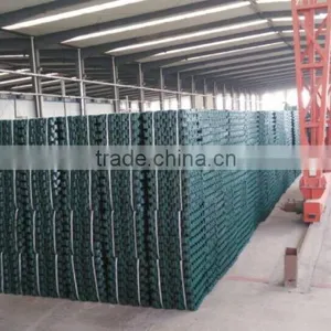 Plastic Grid thumbnail-2