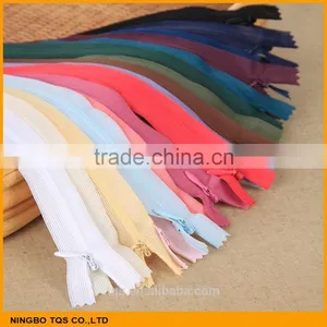 Eco-friendly Colorful 3# 30 cm Lace Tape Women Invisible Zipper thumbnail-6