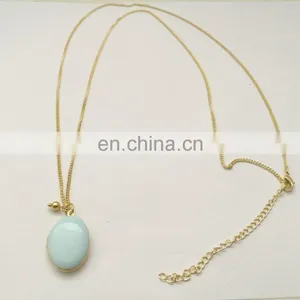 Customized Hypoallergenic Pastel Color Oval Photo Locket Enamel Necklace thumbnail-4