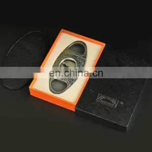 HQP-XJ06 HongQiang OEM Leather Pouch in Gift Box Classic Carving Pattern Double Edge Stainless Steel Portable Cigar Cutter thumbnail-7