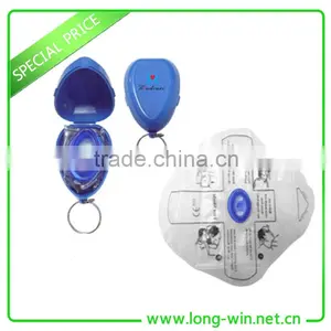 CPR Mask in Heart Shape Plastic Case thumbnail-1