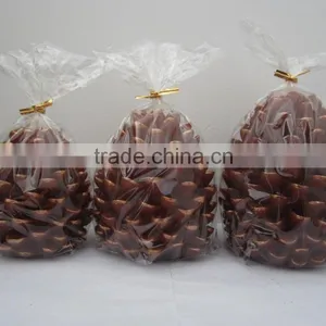 Pinecones LED Candle thumbnail-1