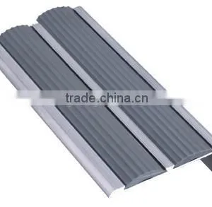 Composite Stair Tread thumbnail-1
