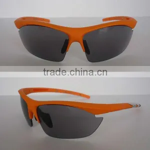 Fashion New Plastic Sunglasses thumbnail-1