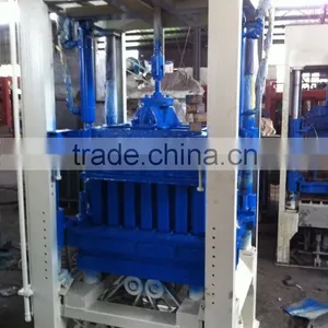 Semi-automatic Concrete Paving Stone Machine thumbnail-1