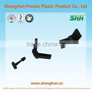 2015 Plastic Injection Molded Design Durable Plug Parts thumbnail-1