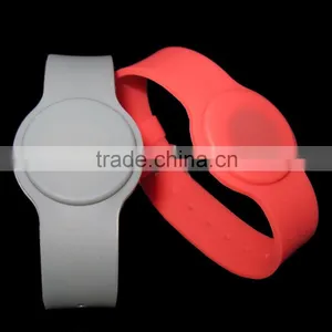 NTAG216RW27 RFID Wristband by Roxtron - 246 x 36mm thumbnail-4