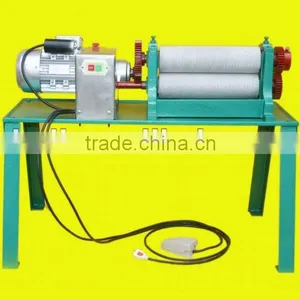 Electric Comb Foundation Mill/beeswax Foundation Machine/beeswax Machine thumbnail-1