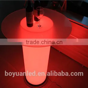 Hots Sale Round Glass Top Center Rotating Dining Table With Led Light thumbnail-6