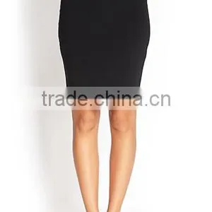Classic Commuter Cotton Bust in Pencil Skirt thumbnail-1