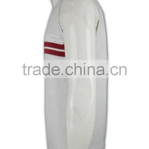 ISO9001/BSCI Manufature High Quality Light Grey Stylish Striped Knitted Vest thumbnail-3