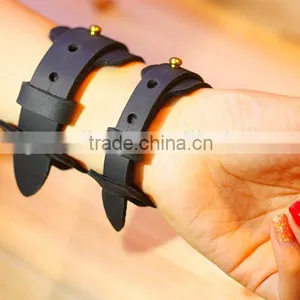 New High Quality Exotic Handmade Crazy Horse Leather Bangle Unisex Genuine Leather Bangles Cowhide Leather Bracelet thumbnail-3