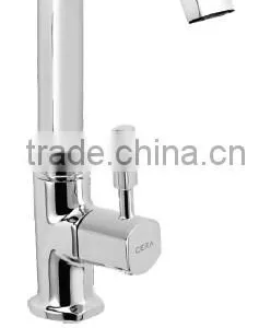 Pillar Cock With Swivel Swan Neck Spout and Aerator thumbnail-1