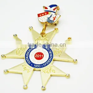 High Quality Gold Metal Pin for Sale thumbnail-1