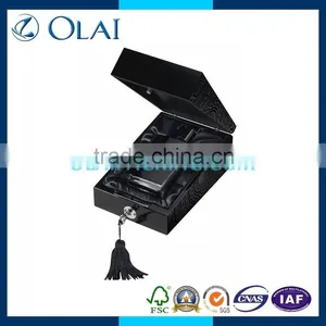 Luxurious Acquered Packing Wood Perfume Boxes for Men thumbnail-1