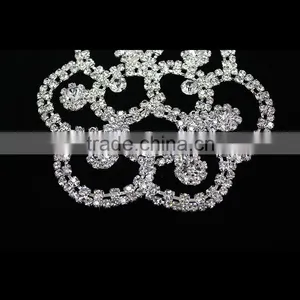 2015 Fashion Round Crystal Applique for Wedding Dress thumbnail-1