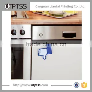 Creative Clothes Like Line Thumbs-up Clips thumbnail-4