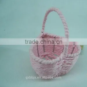 Handmade Woven Heart-shaped Storage Basket thumbnail-1
