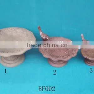 Cast Iron Bird Feeder thumbnail-1