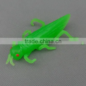 TPR Plastic Stretch Locust Grasshopper Shape Toys thumbnail-1