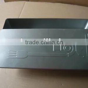 Metal Knife and Fork Tin With Emboss thumbnail-1
