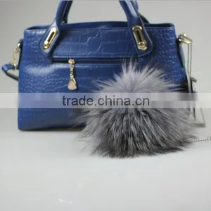 Wholesale Raccoon Fur Pom Poms thumbnail-3