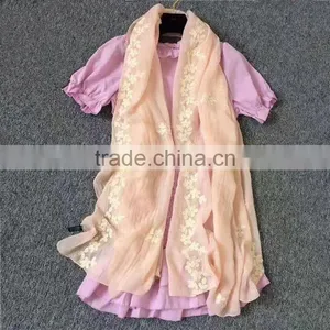 2017 Best Selling Floral Pattern Embroidery Scarf Cotton Muslim Hijab Scarf thumbnail-6