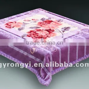 100% Polyester Printed &carved Interweaving Raschel Blanket thumbnail-1