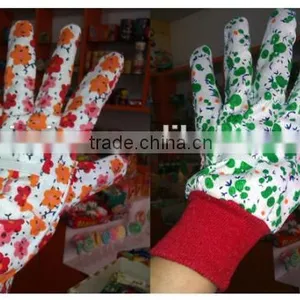 Garden Tool With Garden Glove thumbnail-4