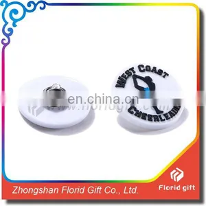 2017 Cheap Custom Soft Pvc Name Badges thumbnail-1