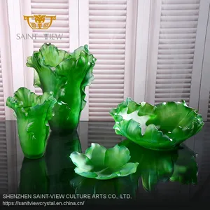 SAINT-VIEW Hot-selling Design Modern Frosted Colored Crystal Glass Vases for Wedding Centerpiece thumbnail-4