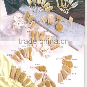 Wooden Nail Brush thumbnail-1