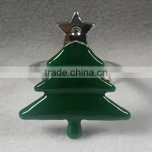 Metal Christmas Tree Napkin Ring thumbnail-2