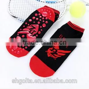 Kids Fashion Anti Slip Trampoline Socks/non Skid Slipper Socks for Kids thumbnail-1