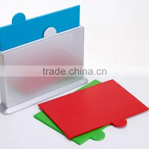 4pcs pp Cutting Board Set With ABS Holder for Kitchen thumbnail-1