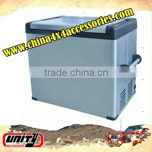 China Manufacturer Potable 12 Volt Mini Freezer Camping Freezer thumbnail-1