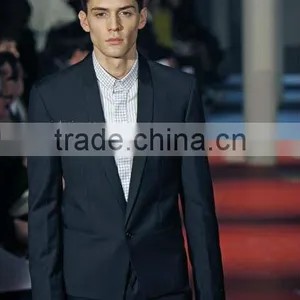 Bespoke Men's Suit thumbnail-1